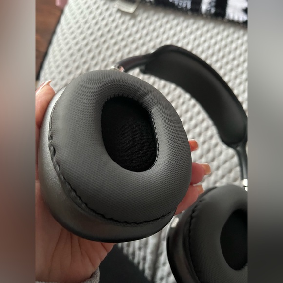 P9 Pro Max (new) - Picture 4 of 8